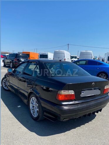 BMW 316 1994, 256,565 km - 1.6 l - Sumqayıt