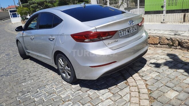 Hyundai Elantra 2017, 209,215 km - 2.0 l - Bakı
