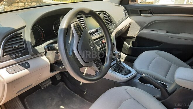 Hyundai Elantra 2017, 209,215 km - 2.0 l - Bakı