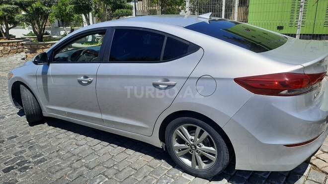 Hyundai Elantra 2017, 209,215 km - 2.0 l - Bakı