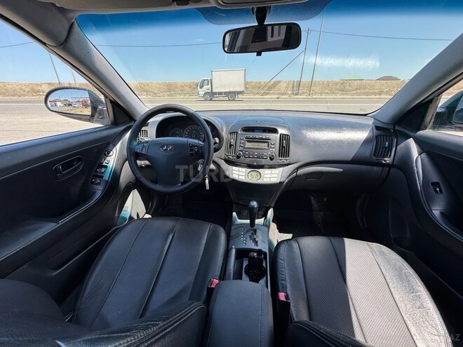 Hyundai Elantra 2009, 295,000 km - 2.0 л - Bakı