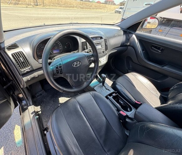 Hyundai Elantra 2009, 295,000 km - 2.0 л - Bakı