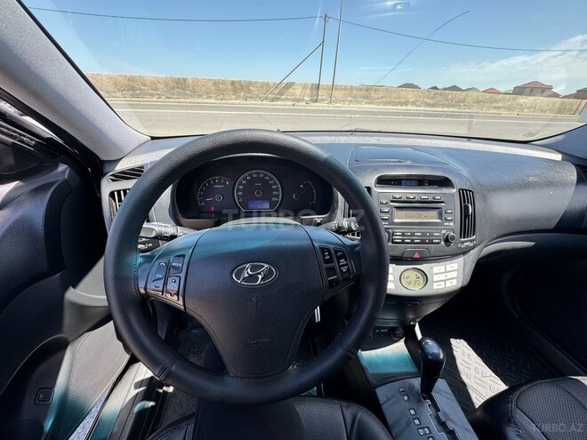 Hyundai Elantra 2009, 295,000 km - 2.0 л - Bakı