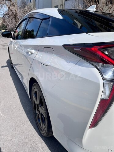 Toyota Prius 2017, 75,000 km - 1.8 l - Bakı