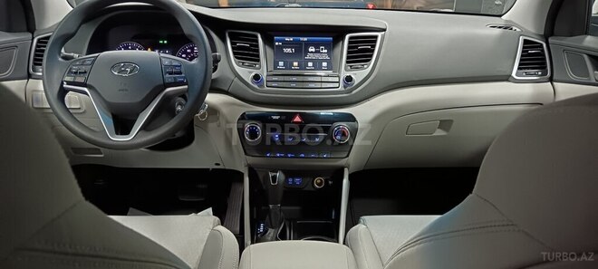 Hyundai Tucson 2018, 9,300 km - 2.0 l - Bakı