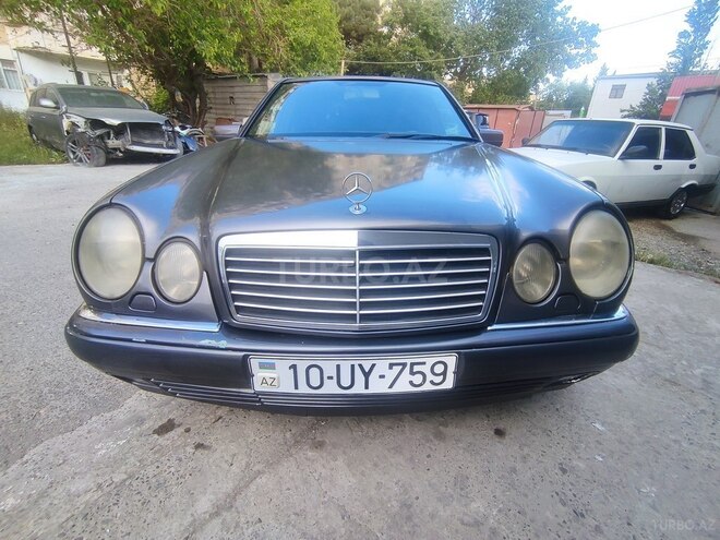 Mercedes E 320 1998, 276,000 km - 3.2 l - Bakı