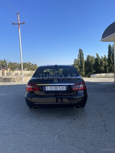 Mercedes E 220 d 2010, 281,000 km - 2.1 l - Bakı