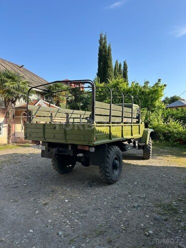 GAZ 3308 2004, 350,000 km - 4.5 л - Astara