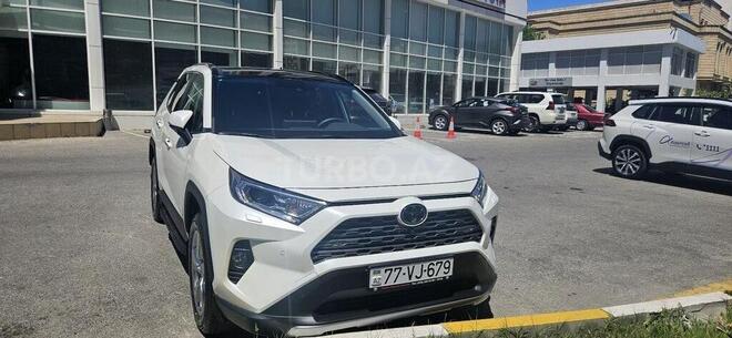 Toyota RAV4 2021, 19,500 km - 2.0 л - Bakı