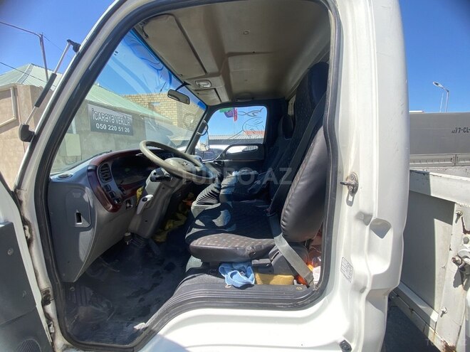 Hyundai HD-65 2011, 551,058 km - 3.9 l - Sumqayıt