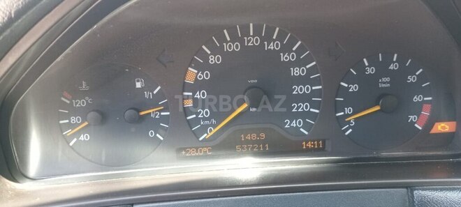 Mercedes E 240 1999, 537,000 km - 2.4 l - Bakı