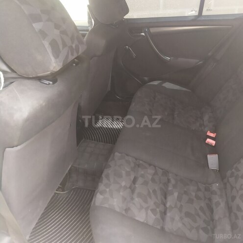 Mercedes C 180 1997, 426,000 km - 1.8 l - Tovuz