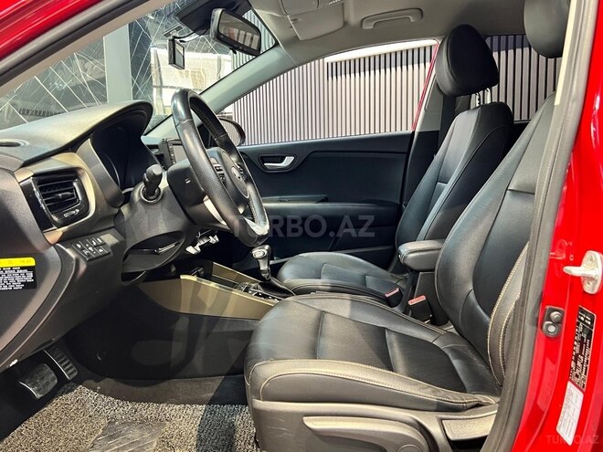 Kia Stonic-11