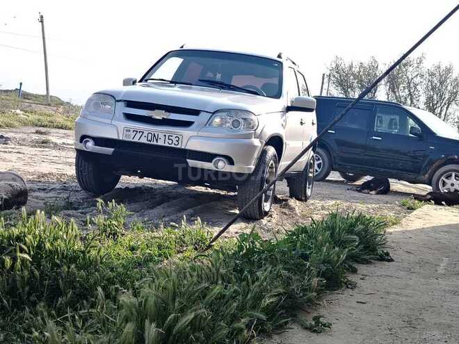 Chevrolet Niva 2012, 237,646 km - 1.7 л - Sumqayıt