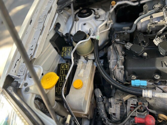Nissan X-Trail 2001, 285,000 km - 2.0 l - Bakı