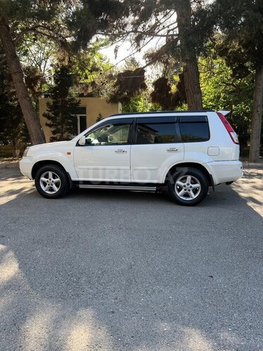 Nissan X-Trail 2001, 285,000 km - 2.0 l - Bakı