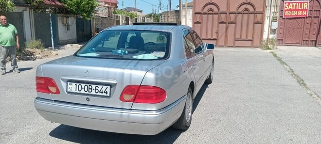 Mercedes E 240 1999, 537,000 km - 2.4 l - Bakı