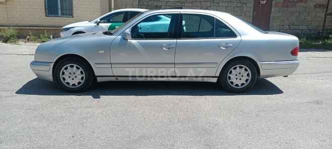 Mercedes E 240 1999, 537,000 km - 2.4 l - Bakı