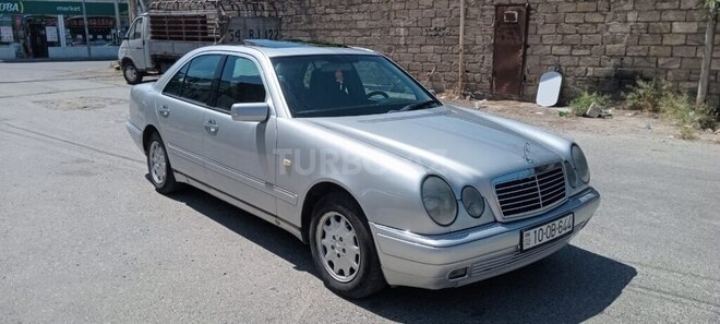Mercedes E 240 1999, 537,000 km - 2.4 l - Bakı