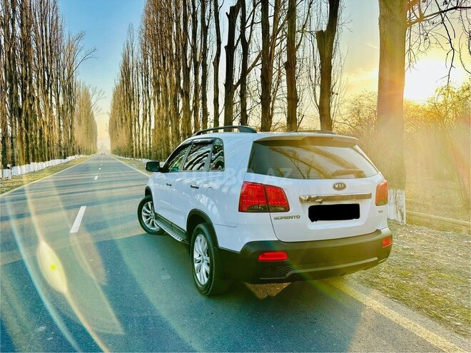 Kia Sorento 2011, 215,000 km - 2.0 l - Zaqatala