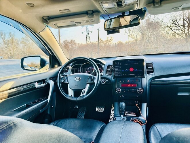 Kia Sorento 2011, 215,000 km - 2.0 l - Zaqatala