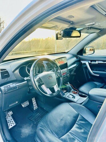 Kia Sorento 2011, 215,000 km - 2.0 l - Zaqatala