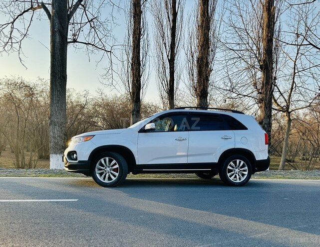 Kia Sorento 2011, 215,000 km - 2.0 l - Zaqatala