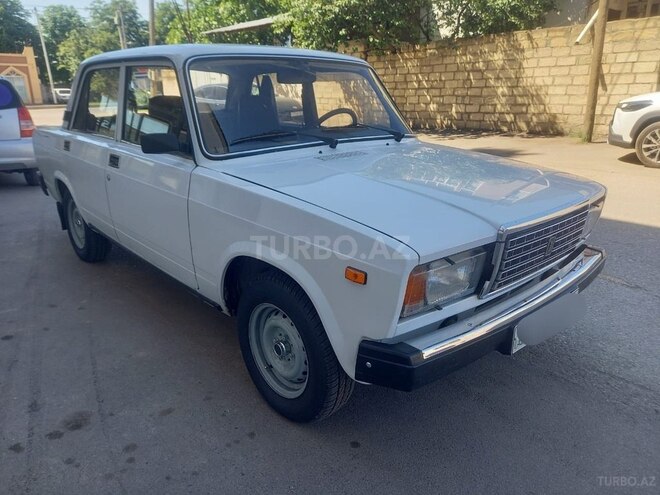 LADA (VAZ) 2107 2007, 65,000 km - 1.6 л - Quba