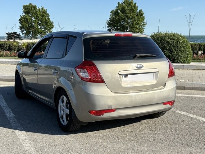 Kia Ceed 2010, 233,500 km - 1.6 л - Bakı