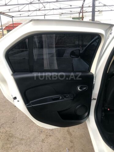 Renault Logan 2014, 132,722 km - 1.6 l - Bakı