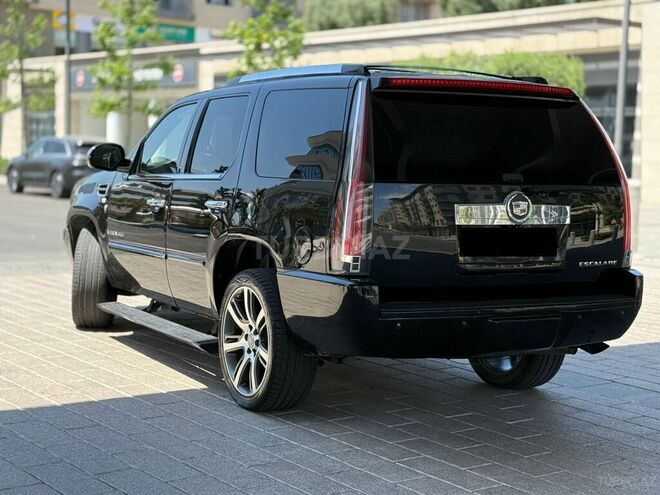 Cadillac Escalade 2008, 355,000 km - 6.2 l - Bakı