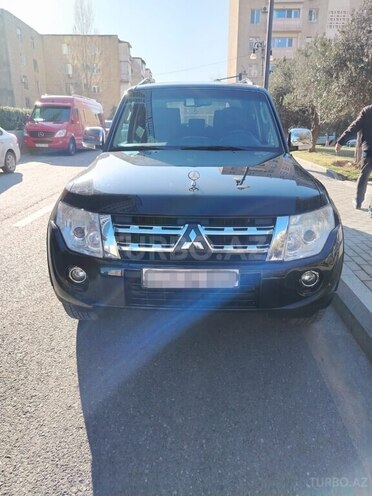 Mitsubishi Pajero 2013, 313,000 km - 3.0 l - Bakı