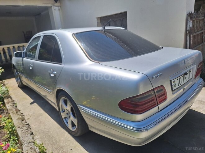 Mercedes E 240 1998, 270,000 km - 2.4 l - Balakən