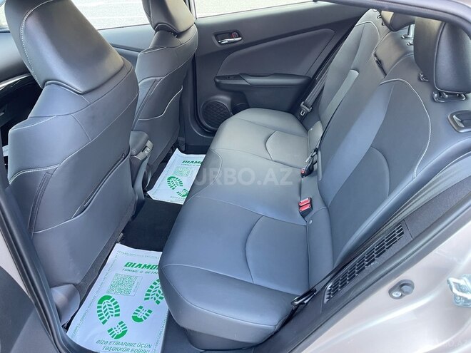 Toyota Prius Prime 2020, 32,000 km - 1.8 l - Bakı