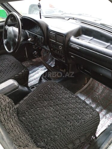 GAZ 3102 2000, 222,222 km - 2.4 l - Şəki