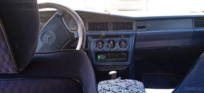Mercedes 190 1992, 256,000 km - 1.8 l - Bakı