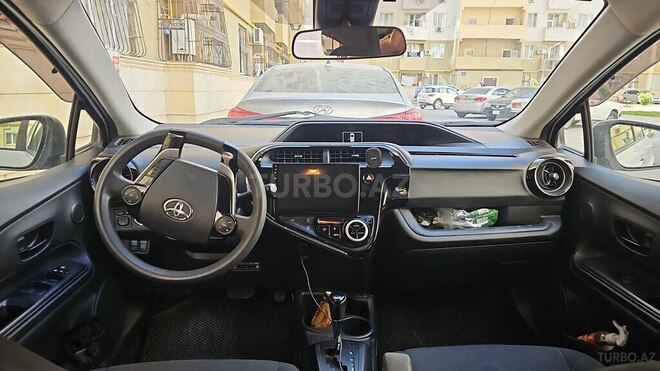 Toyota Aqua 2017, 16,000 km - 1.5 l - Bakı