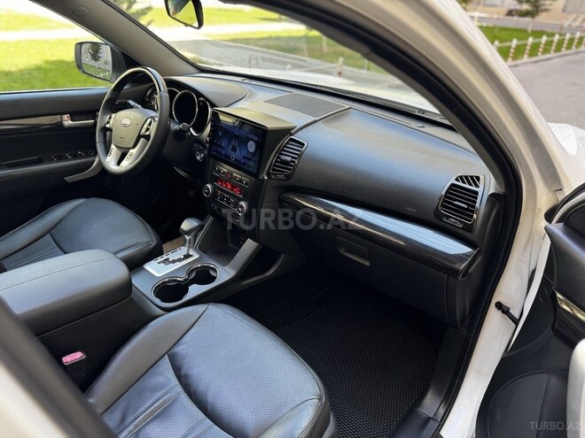 Kia Sorento 2010, 224,000 km - 2.0 l - Bakı