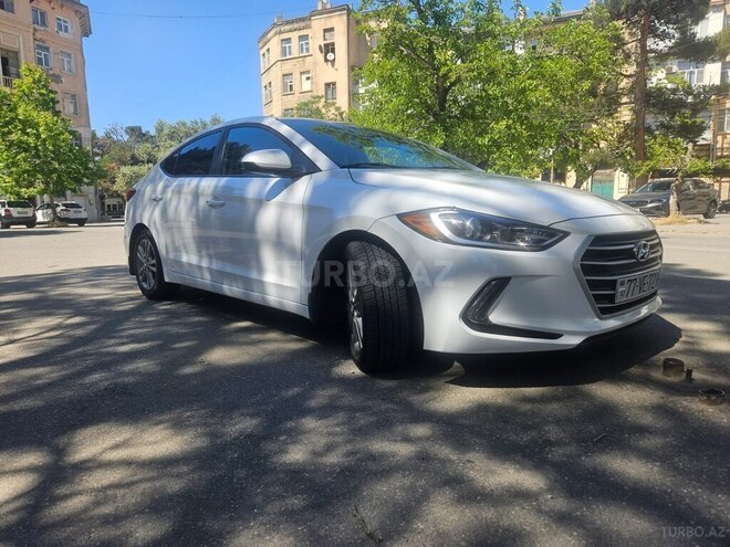 Hyundai Elantra 2017, 128,000 km - 2.0 л - Bakı