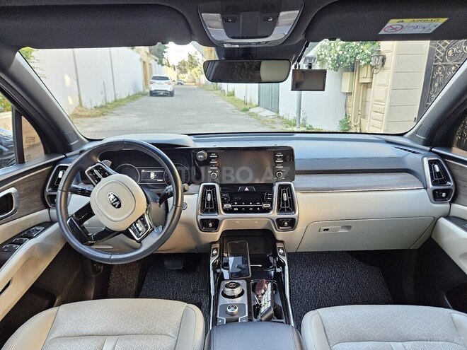 Kia Sorento-9