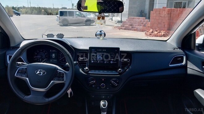 Hyundai Accent 2021, 57,600 km - 1.6 л - Bakı