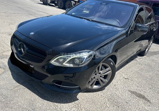 Mercedes E 250 2013, 193,171 km - 2.0 l - Bakı