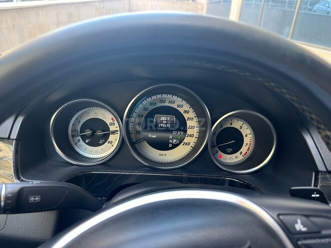 Mercedes E 250 2013, 193,171 km - 2.0 l - Bakı
