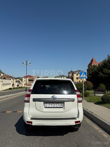 Toyota Land Cruiser Prado 2014, 188,300 km - 2.7 л - Bakı