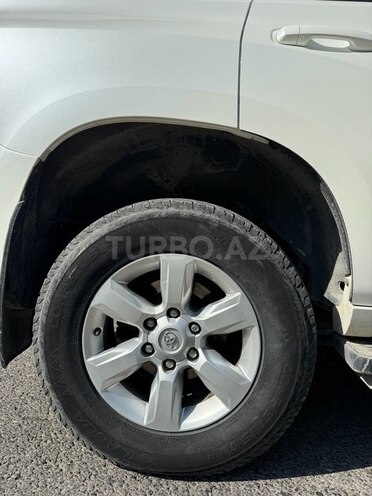 Toyota Land Cruiser Prado 2014, 188,300 km - 2.7 л - Bakı