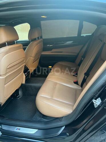 BMW 740 2015, 132,000 km - 3.0 l - Bakı