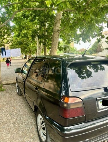 Volkswagen Golf 1998, 150,000 km - 2.0 l - Bərdə
