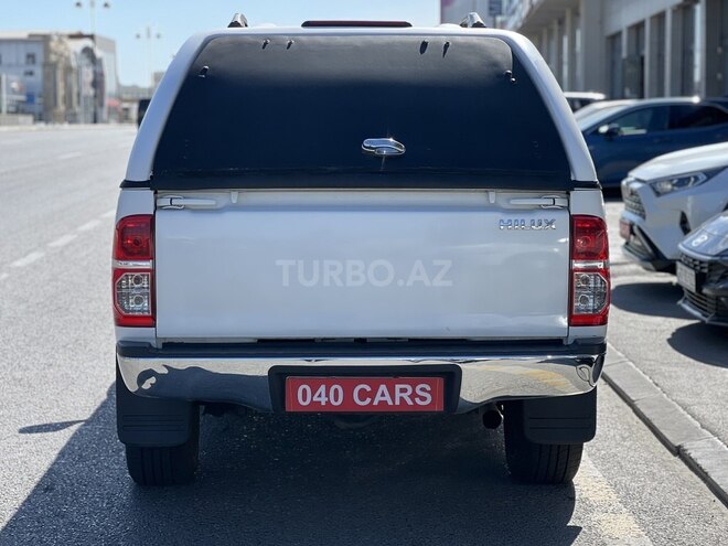 Toyota Hilux 2012, 224,270 km - 2.5 l - Bakı