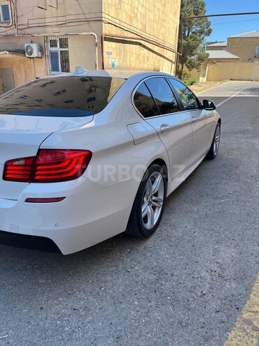 BMW 520 2014, 242,000 km - 2.0 l - Bakı