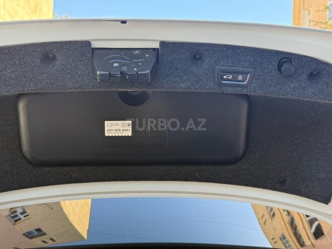 BMW 520 2014, 242,000 km - 2.0 l - Bakı